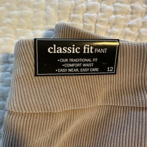 NWT Women's Alfred Dunner corduroy pant size 12 - Picture 2 of 2